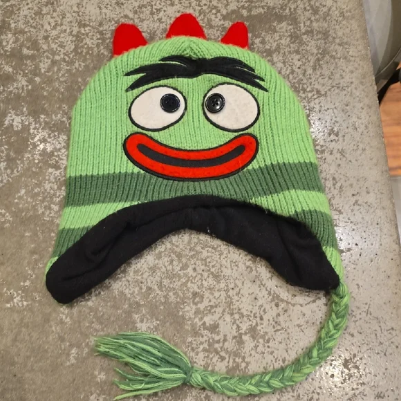 Kids Yellow and Black Character Knit Hat - Picture 3 of 4